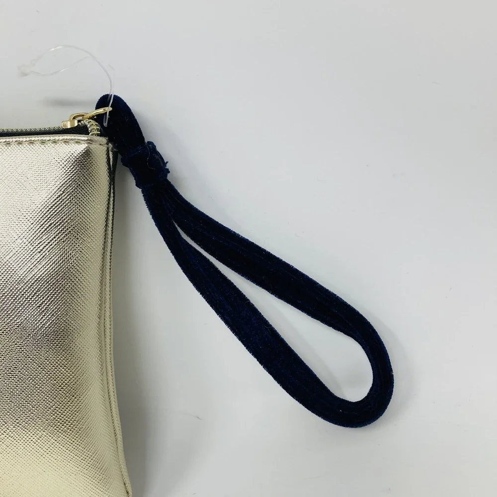N/A peacock clutch